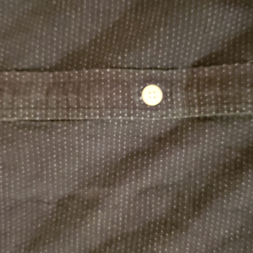Men's XXL Vineyard Vine's Slim Fit Murray Shirt in navy blue - Picture 5 of 5
